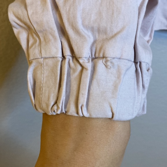 Blank NYC
Size Large
CHASIN YOU JACKET
Lilac high collar cargo jacket - Picture 8 of 14